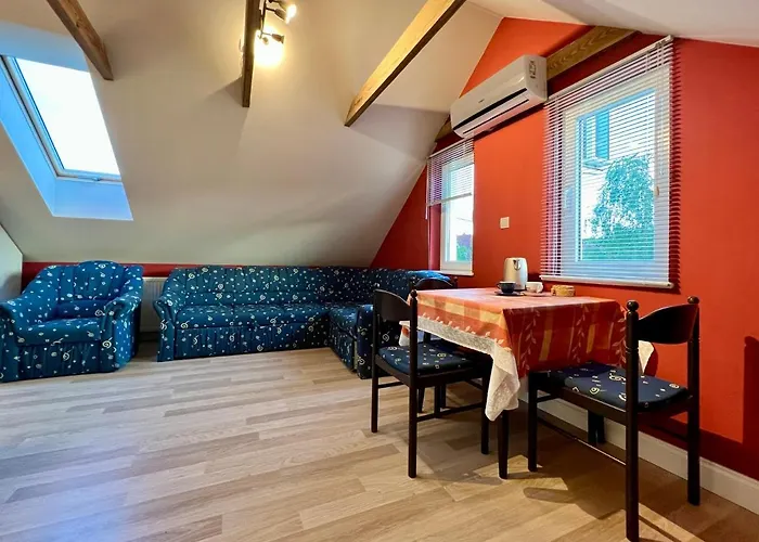 White House Affittacamere Zalakaros