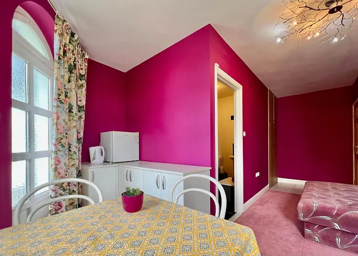 White House Affittacamere 3*