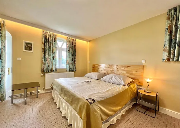 White House Zalakaros